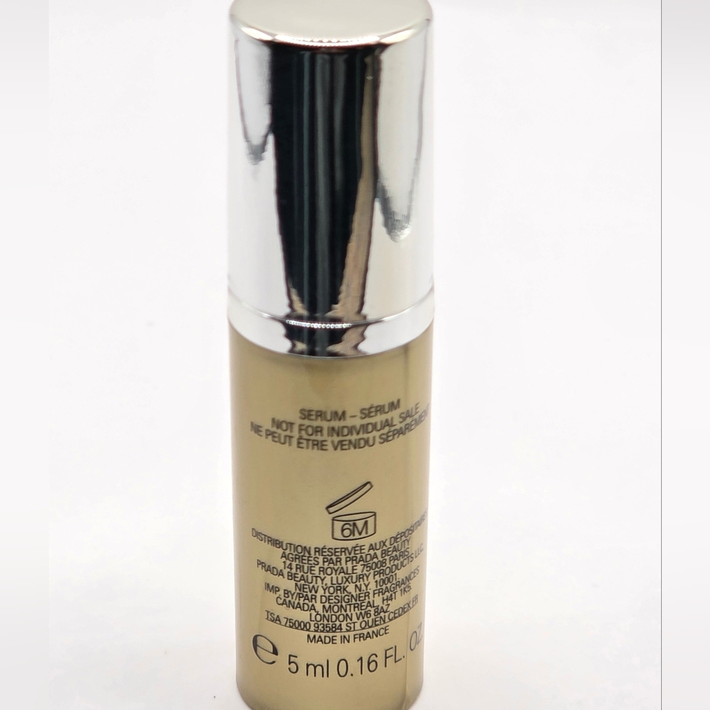 Prada Augmented Skin Serum - Picture 2 of 4
